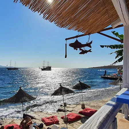 Villa Smeralda Sarande Exterior photo